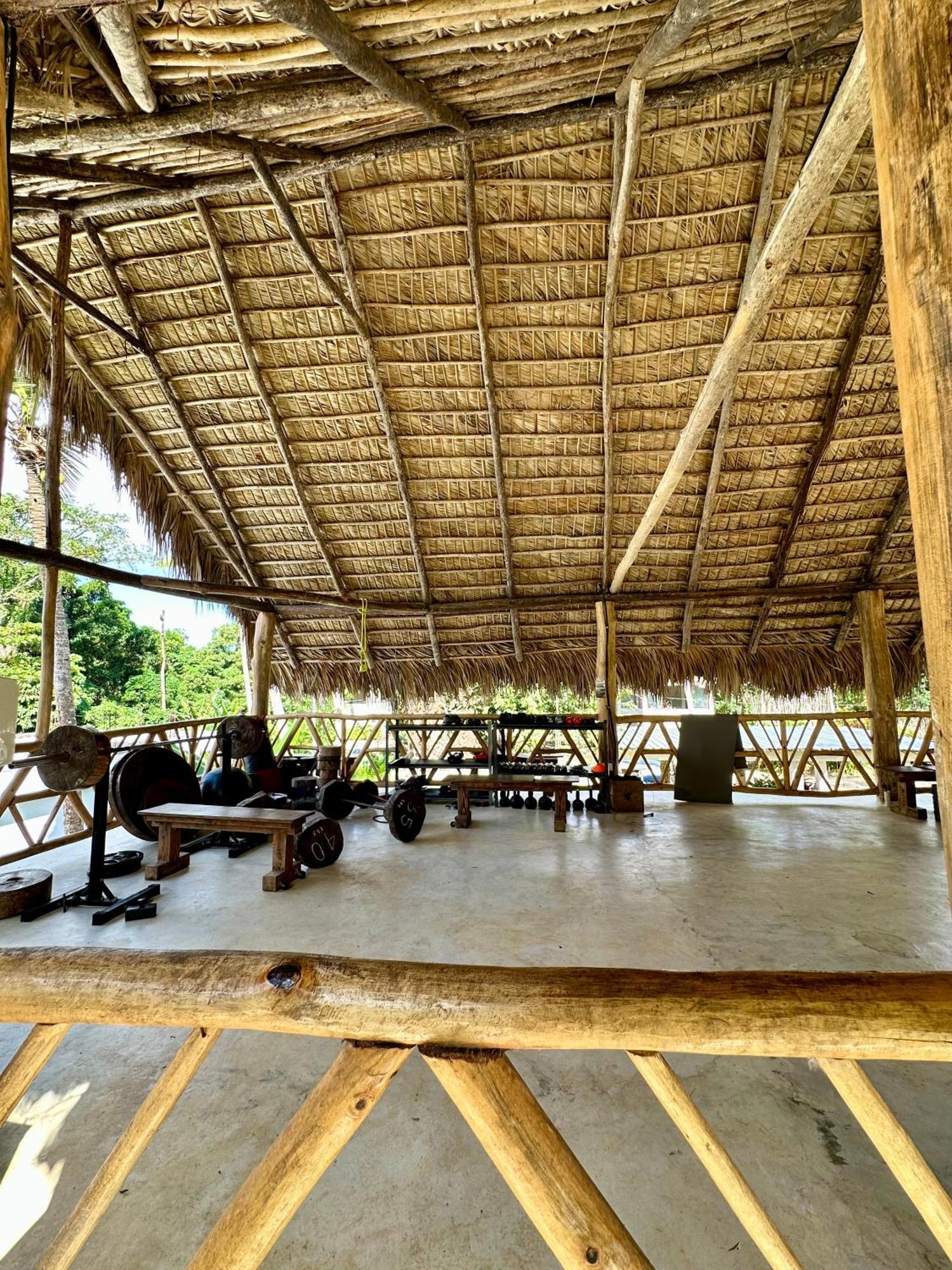Leisy'S Garden Hostel & Rooms Samana Exterior photo